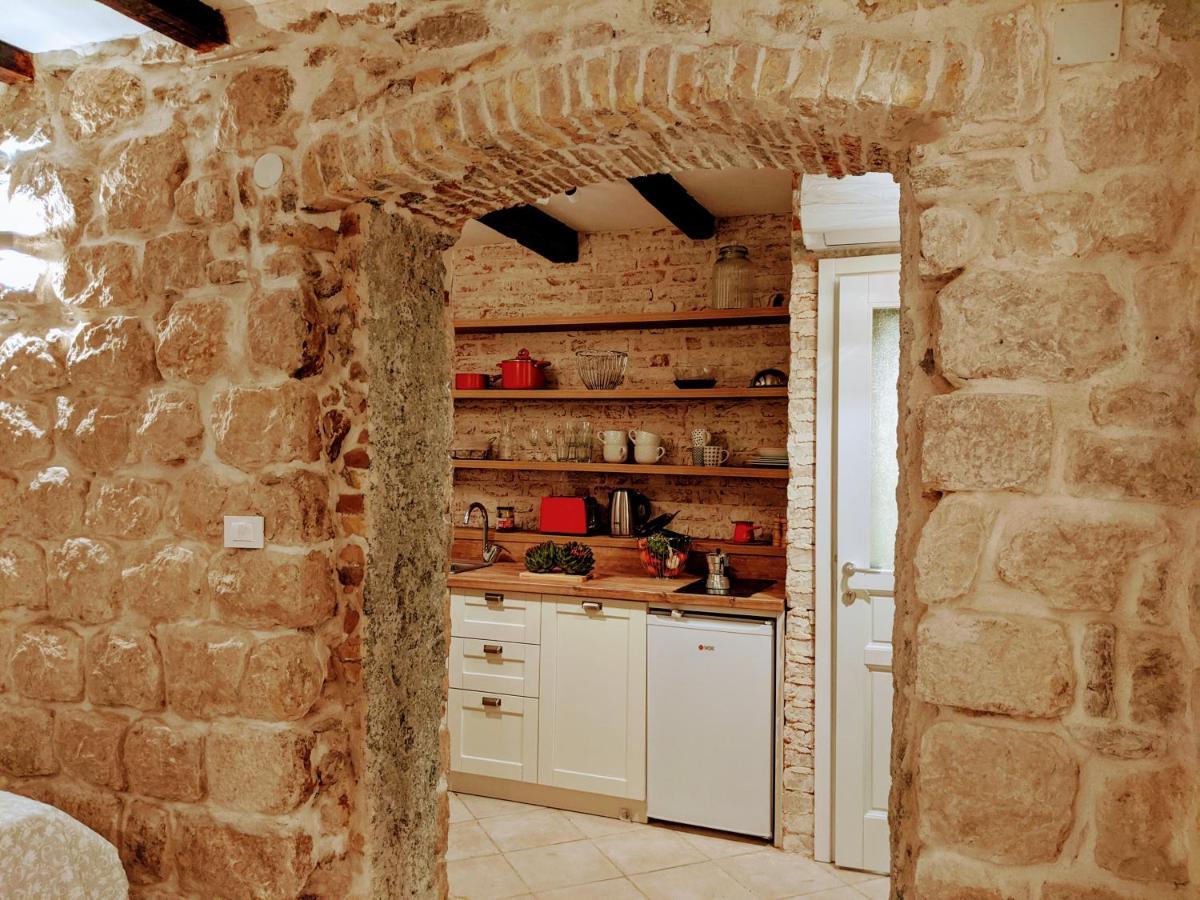 Romantic Rooftop View Hideaway- Old Town Nr 404 Kotor Exteriör bild